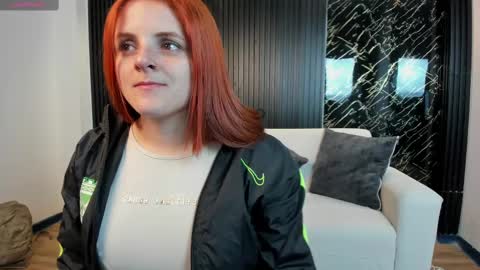 Snapshot of kim_brown_ chatting on February 25, 12:16 pm Kim online show from February 25, 12:16 pm