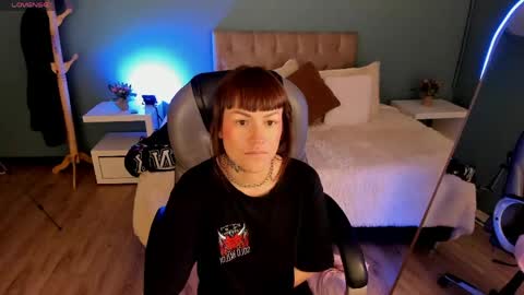 Kim Jeins666 online show from June 1, 6:53 pm