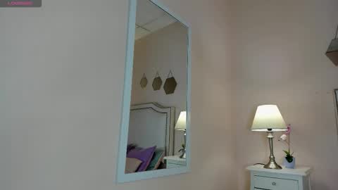 April online show from October 8, 8:13 pm