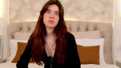 Kimberly online show from July 21, 4:19 pm