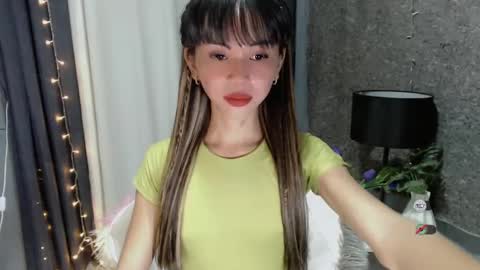 Snapshot of kimberly_tart chatting on January 13, 6:38 am Kimberly online show from January 13, 6:38 am