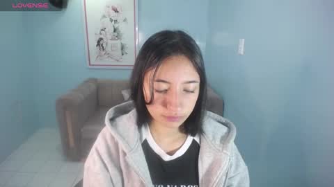Snapshot of kimberly_thomson_t chatting on January 3, 10:20 am kimberly online show from January 3, 10:20 am