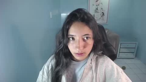 Snapshot of kimberly_thomson_t chatting on February 10, 10:42 am kimberly online show from February 10, 10:42 am