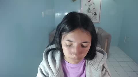 Snapshot of kimberly_thomson_t chatting on January 25, 10:29 am kimberly online show from January 25, 10:29 am
