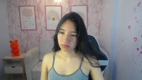 Snapshot of kimberly_thomson_t chatting on September 24, 10:47 am kimberly online show from September 24, 10:47 am