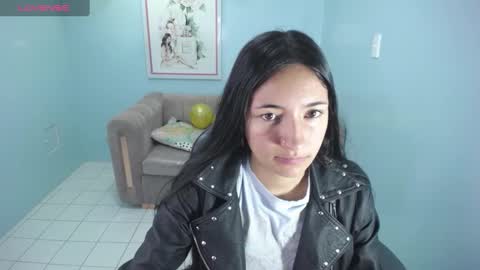 Snapshot of kimberly_thomson_t chatting on January 4, 10:16 am kimberly online show from January 4, 10:16 am