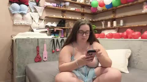 Snapshot of kimberlycaprice chatting on March 11, 4:18 pm kimberlycaprice online show from March 11, 4:18 pm