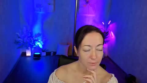 Snapshot of kimberlyray777 chatting on October 8, 1:32 am Kimberly online show from October 8, 1:32 am