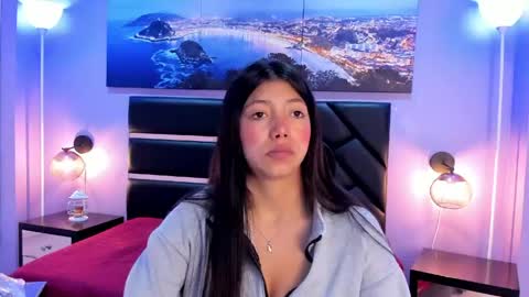 Kimberly Villalobos online show from April 16, 11:21 am