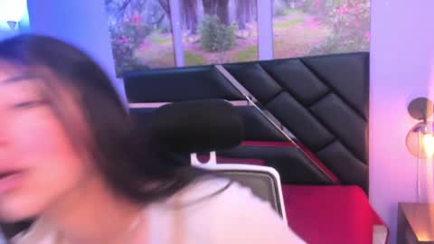 Kimberly Villalobos online show from March 10, 12:06 pm