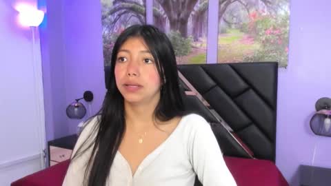 Kimberly Villalobos online show from September 29, 11:37 am