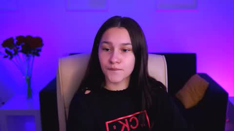 Kim online show from September 8, 9:03 pm