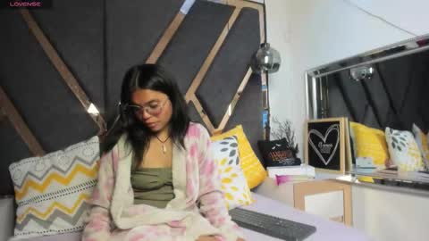 Kimy online show from January 7, 2:09 pm