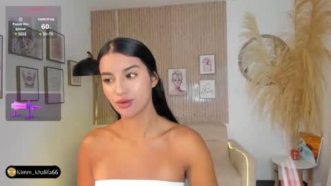 Snapshot of kimm_khalifa chatting on February 9, 4:07 pm Kim online show from February 9, 4:07 pm