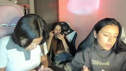 kimmi online show from September 30, 11:31 pm