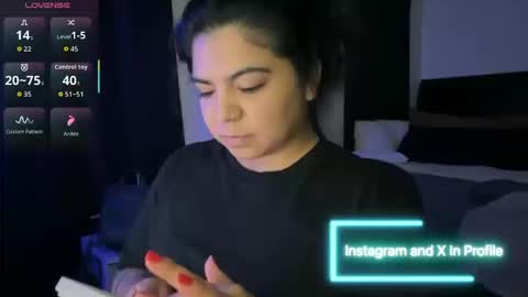 Snapshot of kimmiakiss22 chatting on October 13, 3:31 am Kimmi online show from October 13, 3:31 am