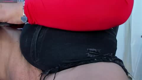 Snapshot of kimmie_kaboom_ chatting on March 1, 7:04 pm Karla online show from March 1, 7:04 pm