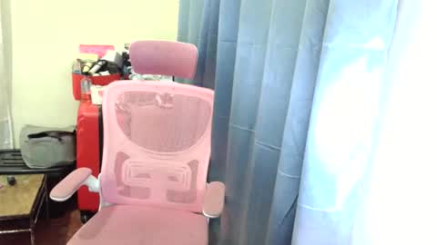 kimmy_kate online show from February 3, 3:50 pm