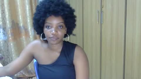 Kim online show from December 2, 9:26 pm