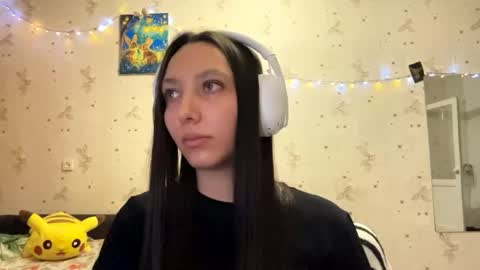 Jenny online show from April 28, 5:28 pm