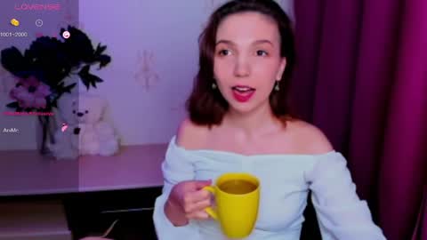 Hazel online show from May 31, 9:27 pm