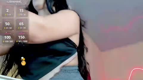 kinky yeyns online show from January 17, 12:10 am