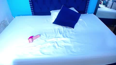 kinkyy_redhead online show from March 12, 12:47 pm