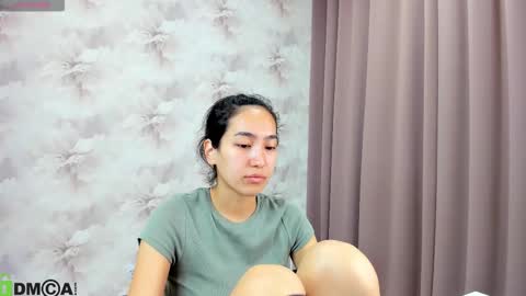 Aura online show from October 1, 4:50 am