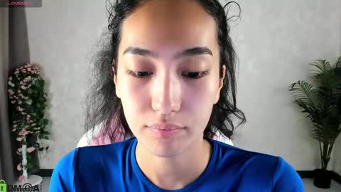 Aura online show from September 22, 4:11 am