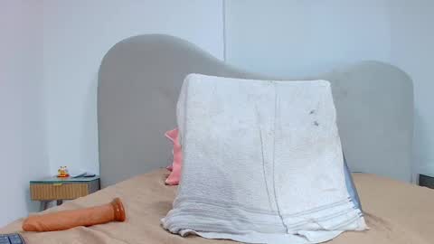 kira online show from November 27, 12:30 pm