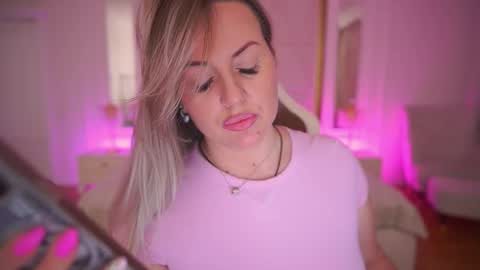 Kira online show from February 12, 1:07 am