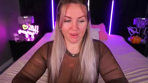 Kira online show from November 14, 12:10 am