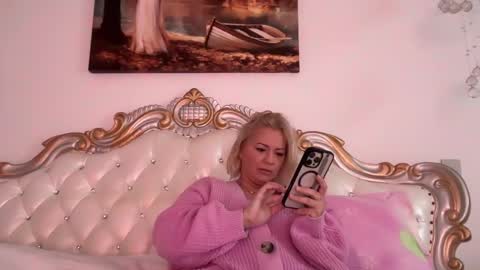 KiraDivine online show from December 12, 12:55 pm