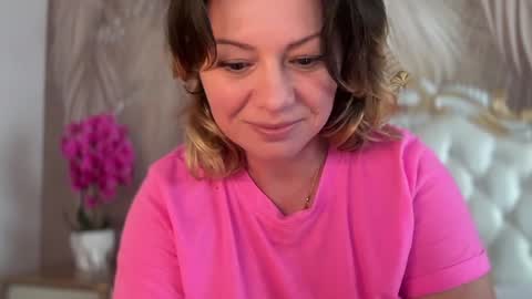 KiraDivine online show from March 22, 1:06 pm