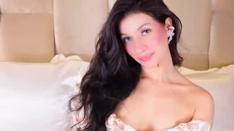 kira online show from November 6, 2:50 am