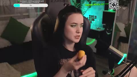 Kira    online show from September 25, 2:43 am