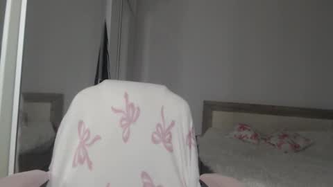 Kira online show from November 5, 8:19 am