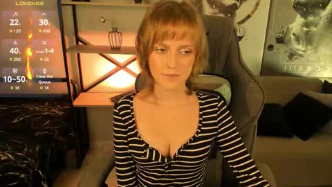 Kira online show from November 30, 5:39 pm