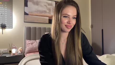 Snapshot of kiramystery chatting on February 4, 2:10 pm Kira online show from February 4, 2:10 pm
