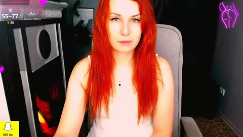 Snapshot of kiraxmoon chatting on February 2, 6:59 am kiraxmoon online show from February 2, 6:59 am