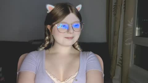 KiraYume online show from May 15, 8:22 pm