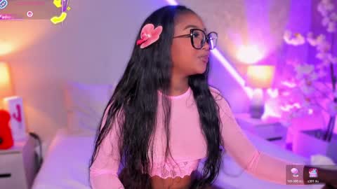 kishalove_ online show from April 3, 10:24 am