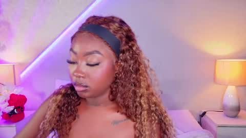 kishalove_ online show from June 3, 2:33 pm
