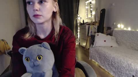 Kisi online show from January 30, 6:43 pm