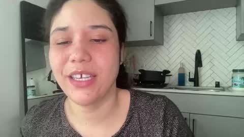 Kiss  Currency online show from March 2, 8:04 pm