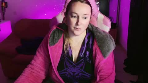 Snapshot of kissica chatting on January 9, 7:29 pm kissica online show from January 9, 7:29 pm