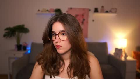 Sisi online show from March 26, 2:08 pm