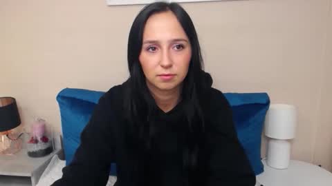 LuisaLove online show from October 1, 6:18 am