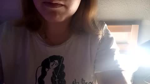 kitsuneniki online show from January 5, 7:06 pm