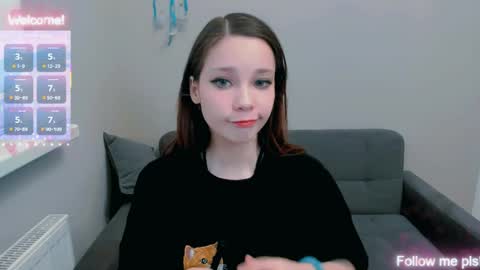 Alissa online show from June 7, 5:53 pm